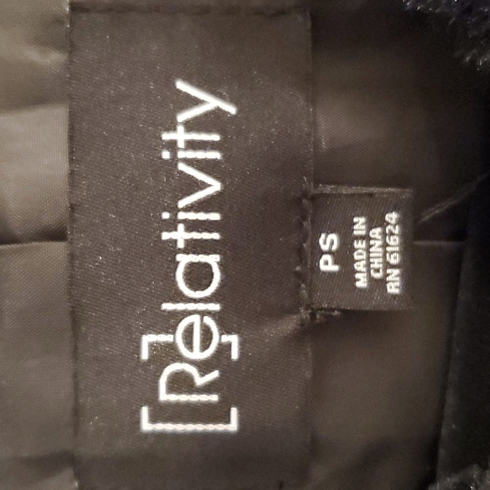 Jacket by Relativity Size PS - Picture 2 of 10